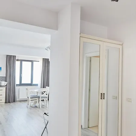 Excelsior House Apartment